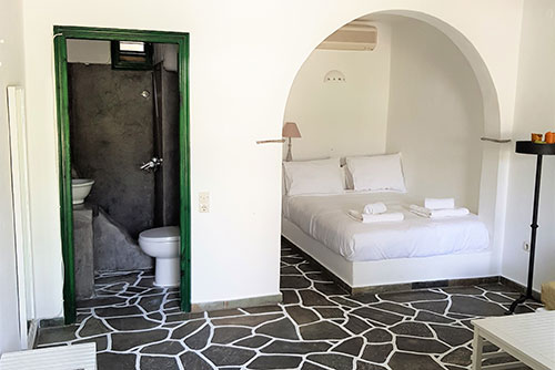 The superior double rooms of Andromeda in Sifnos