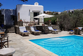 The pool at Andromeda in Sifnos